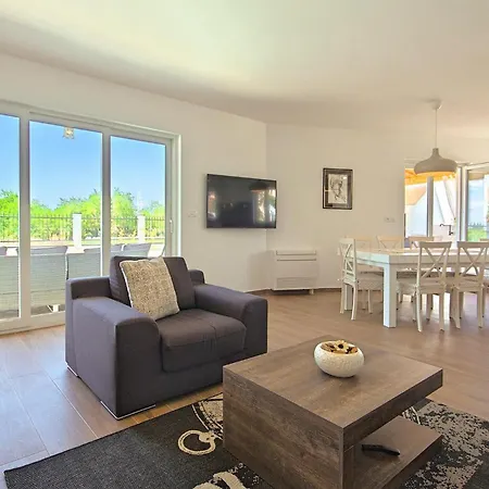 Vespera Ferienhaus *